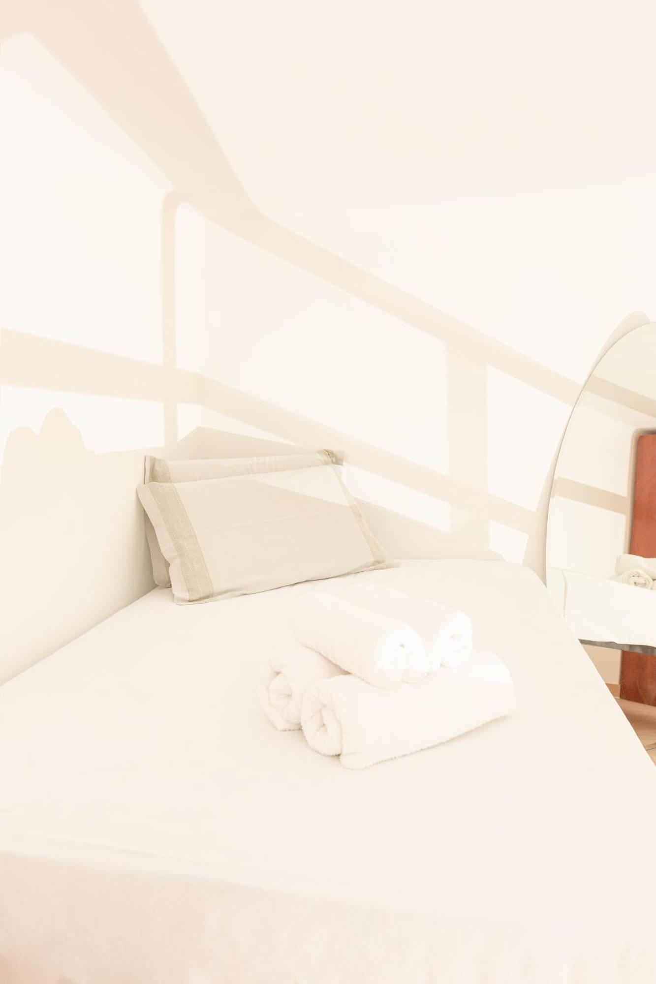 Cream Little Apartment - M1 - City Center 밀라노 외부 사진